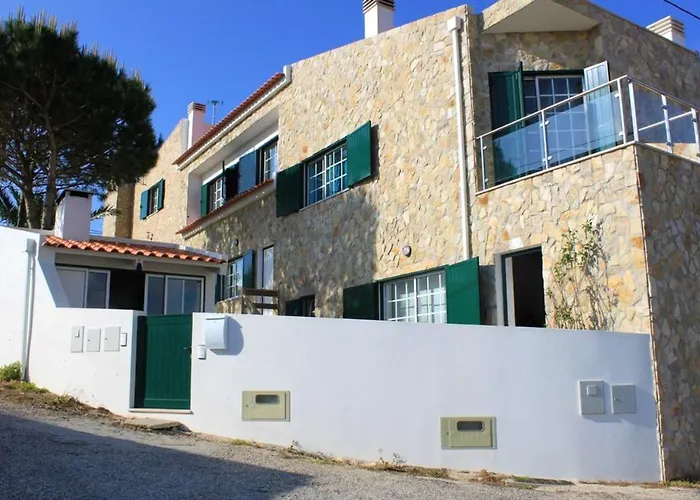 Charming House In With Fireplace ナザレ