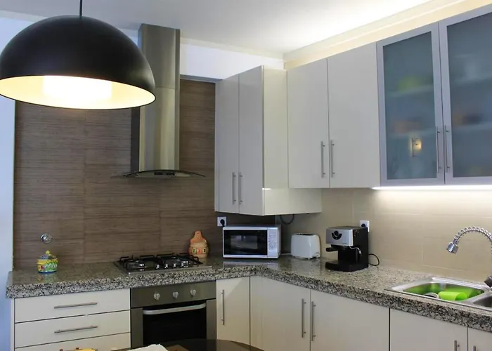 Charming House In With Fireplace 別荘 *