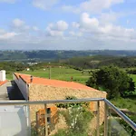 Charming House In With Fireplace Hébergement de vacances