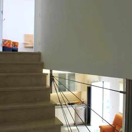 بيت للعطل Charming House In With Fireplace *