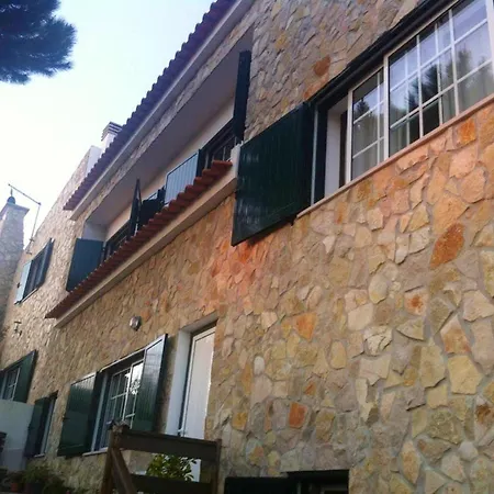 Charming House In With Fireplace * Назаре