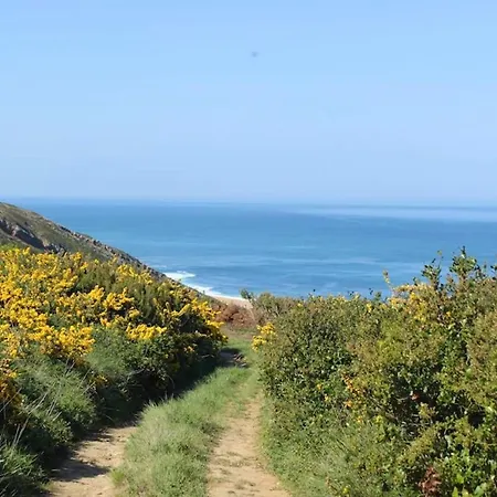 بيت للعطل Charming House In With Fireplace