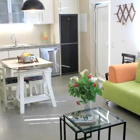 Charming House In With Fireplace Дом отдыха Назаре
